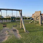 High Tide - Part Of The The Bay Village With Pool, Gym And Direct Access, Pub, Restaurant, Tennis And Meadows Walks Файли