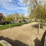 Дом отдыха High Tide - Part Of The The Bay Village With Pool, Gym And Direct Access, Pub, Restaurant, Tennis And Meadows Walks