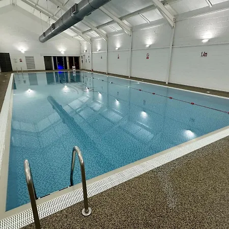 High Tide - Part Of The The Bay Village With Pool, Gym And Direct Access, Pub, Restaurant, Tennis And Meadows Walks * Filey