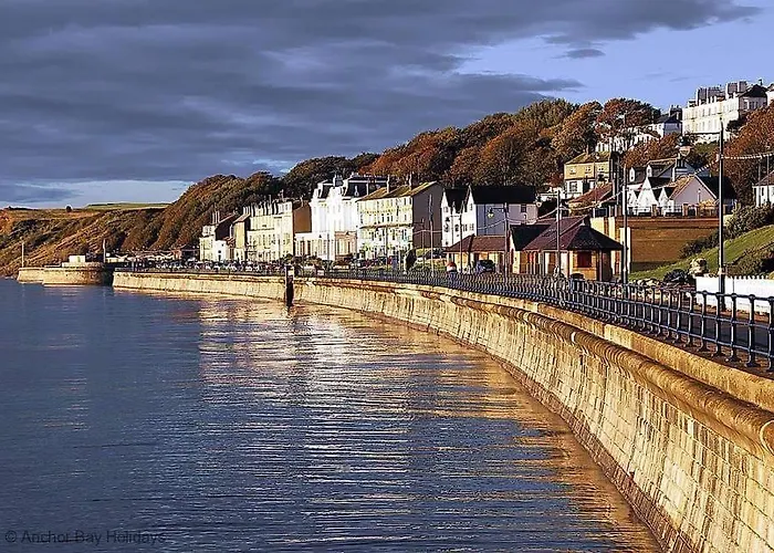 High Tide - Part Of The The Bay Village With Pool, Gym And Direct Access, Pub, Restaurant, Tennis And Meadows Walks Filey