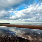 بيت للعطل High Tide - Part Of The The Bay Village With Pool, Gym And Direct Access, Pub, Restaurant, Tennis And Meadows Walks Filey