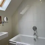 High Tide - Part Of The The Bay Village With Pool, Gym And Direct Access, Pub, Restaurant, Tennis And Meadows Walks